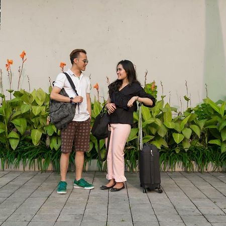 Reddoorz Plus Near Palembang Indah Mall Luaran gambar