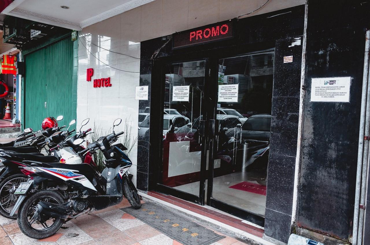 Reddoorz Plus Near Palembang Indah Mall Hotel Luaran gambar