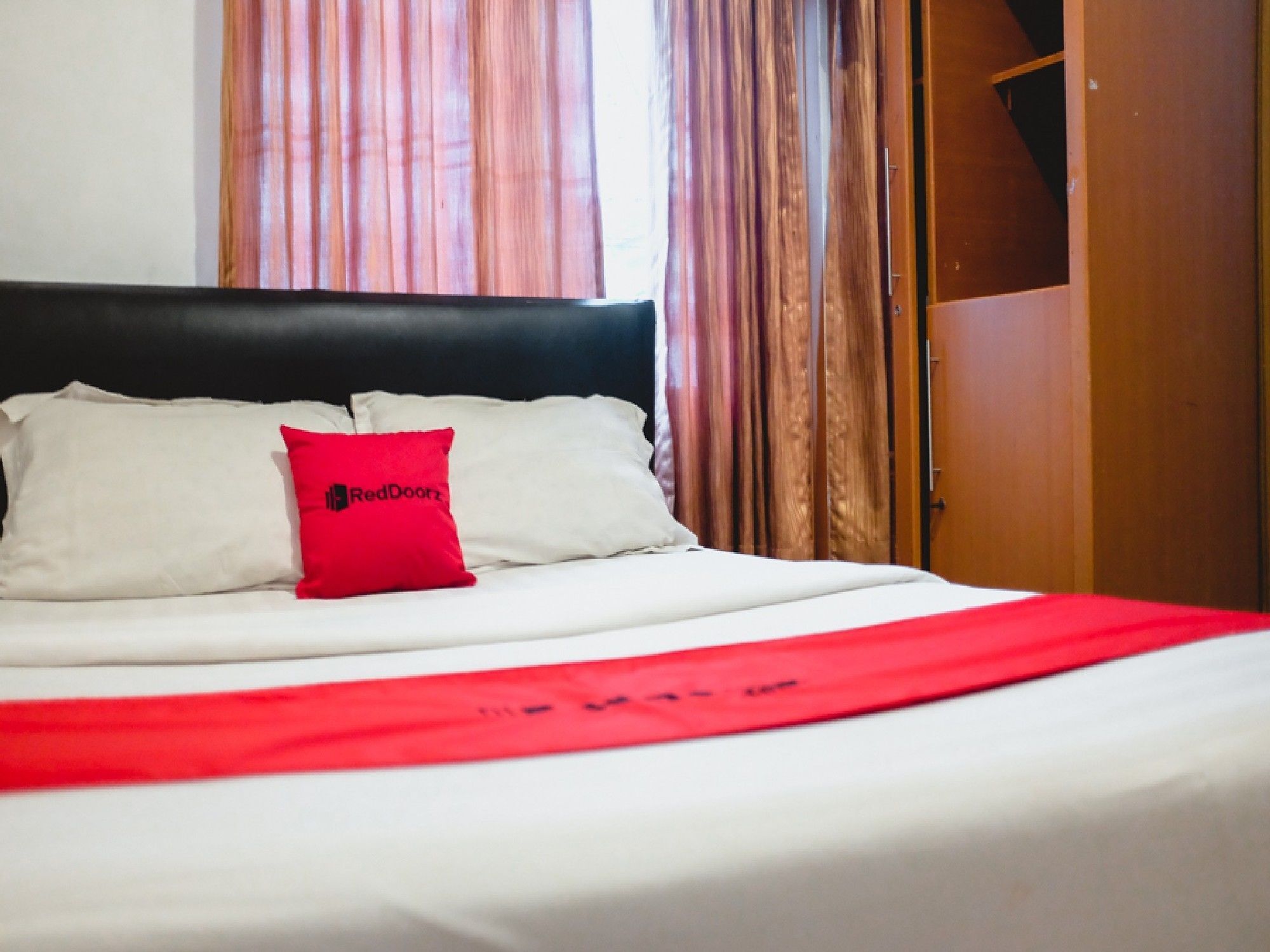 Reddoorz Plus Near Palembang Indah Mall Luaran gambar