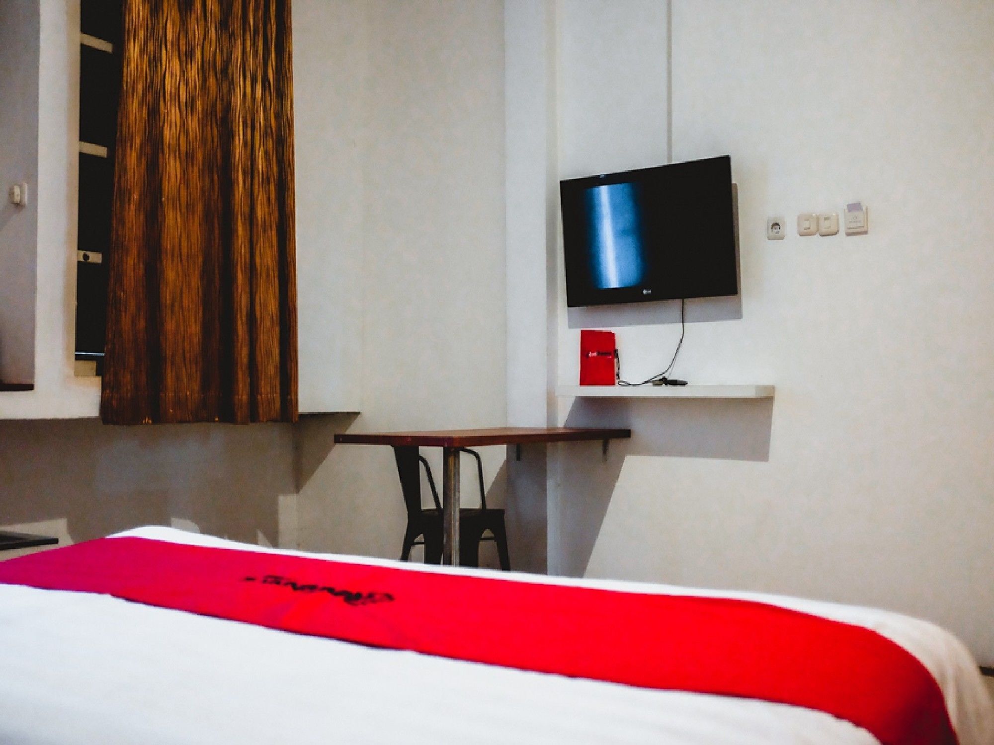 Reddoorz Plus Near Palembang Indah Mall Hotel Luaran gambar